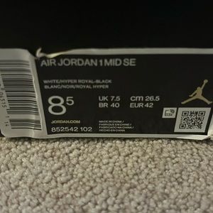 Jordan 1 Mid SE